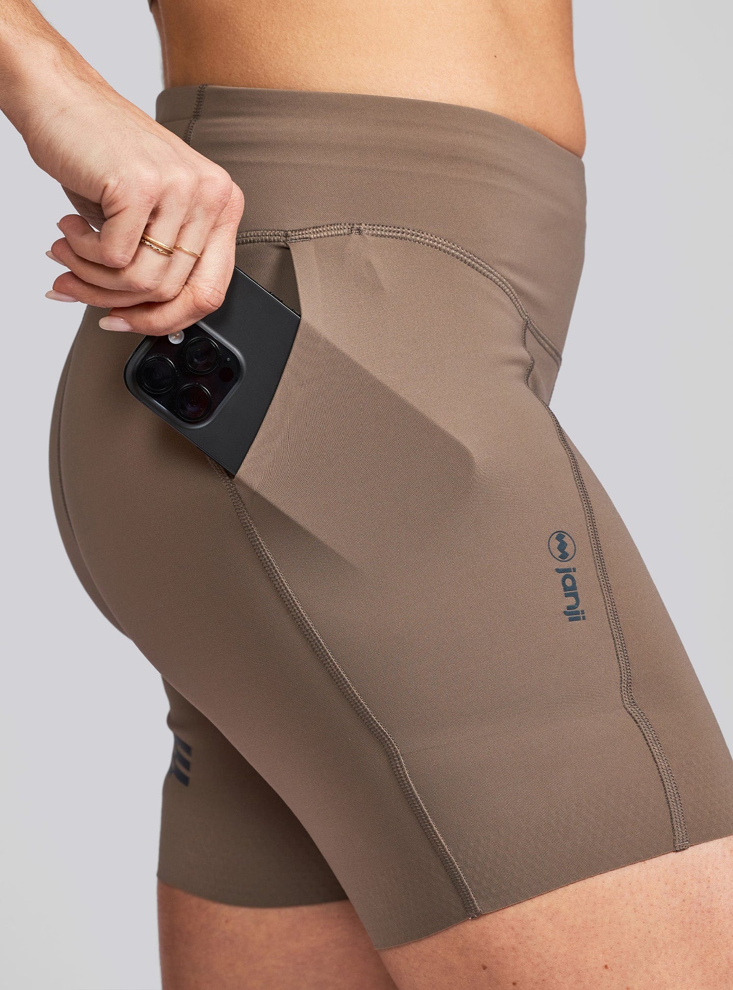 5" Pace Short Women's